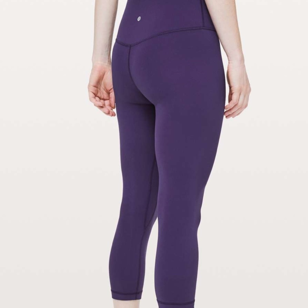 purple Lululemon aligns 7/8 size 4